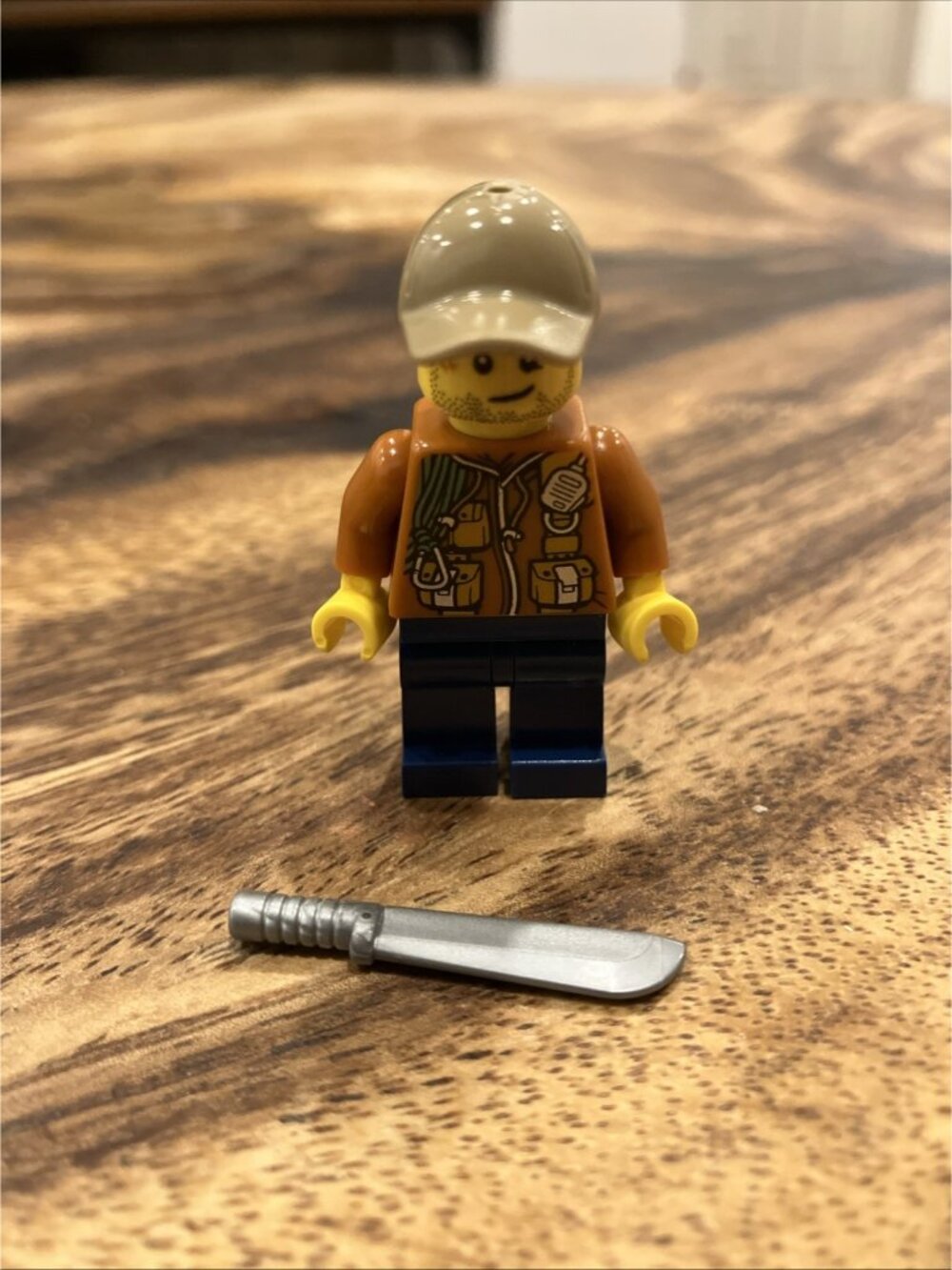 Lego Minifigure ( Authentic )